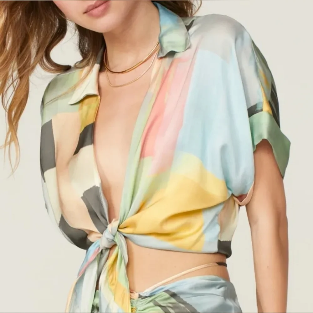 Just BEE Queen Women's Multicolor Abstract Short-Sleeve Crop Chiara Top, Size M - Picture 1 of 12